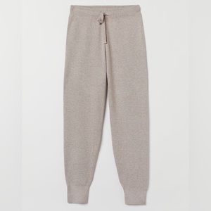 Knit joggers NWOT